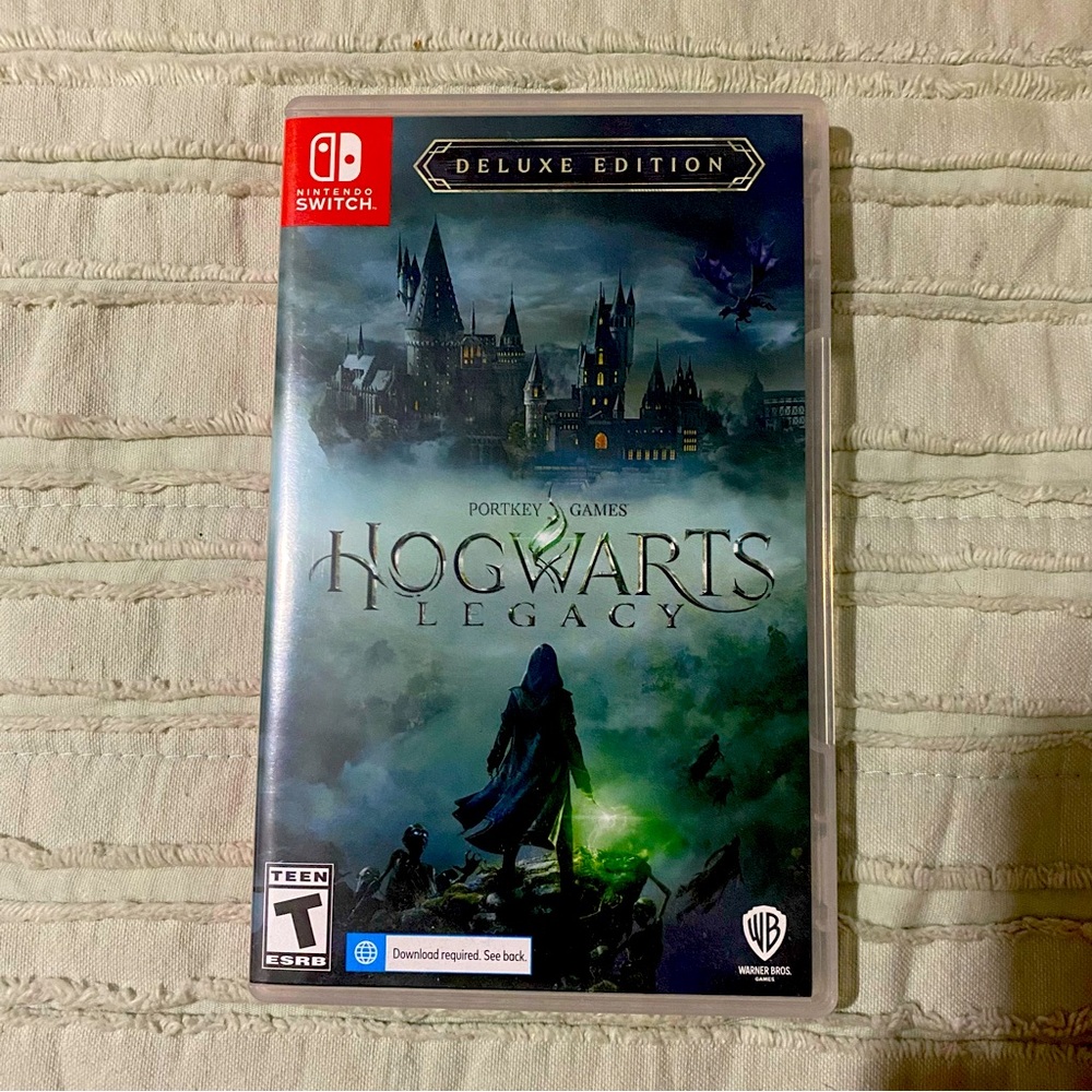 Nitendo Switch Hogwarts Legacy Deluxe edition